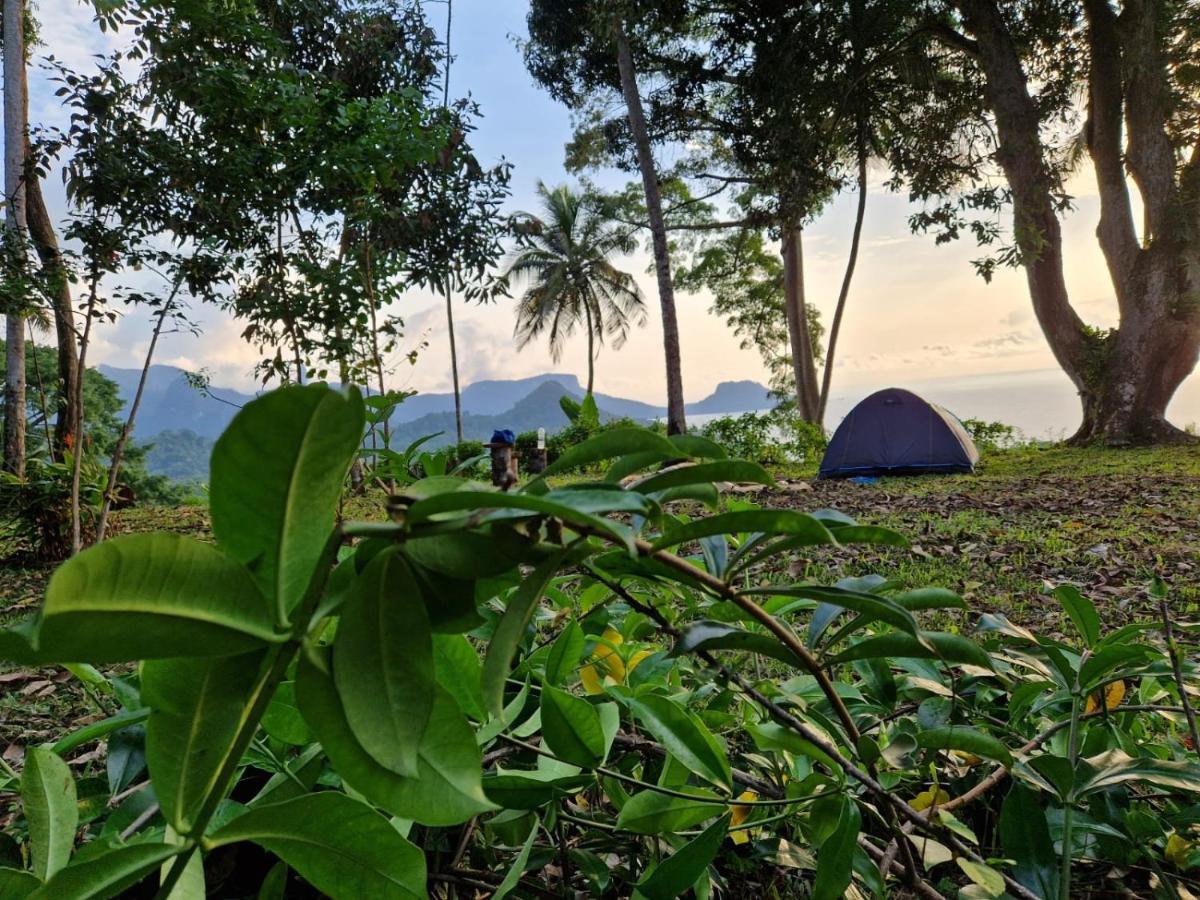 World'S View Wild Camping Salaszoi, Principe Island Santo António Kültér fotó
