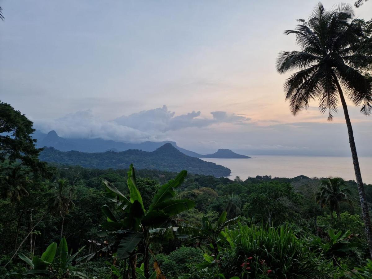 World'S View Wild Camping Salaszoi, Principe Island Santo António Kültér fotó